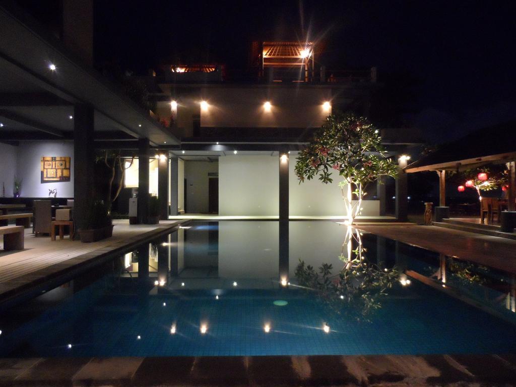 Cafe Alberto B And B Senggigi Exterior foto